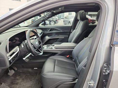 Used 2024 Cadillac Lyriq Luxury w/ LPO, Floor Liner Package RWD image 13
