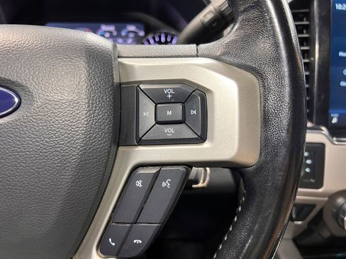 Used 2022 Ford F350 Lariat w/ Lariat Value Package AWD/4WD image 8