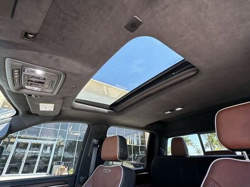 Certified 2024 GMC Sierra 2500 Denali Ultimate w/ Max Trailering Package AWD/4WD image 30