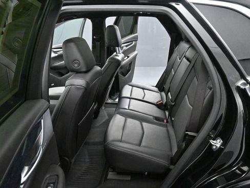 Certified 2025 Cadillac XT5 Premium Luxury image 32