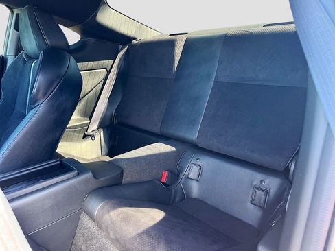 Used 2025 Toyota GR86 Premium w/ ALL Weather Mat Package (TMS) image 23