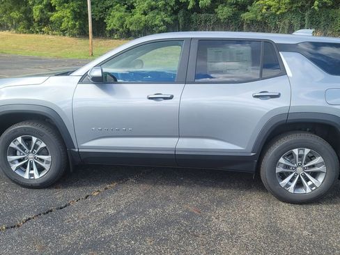 New 2026 Chevrolet Equinox LT image 7