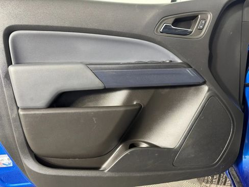Used 2022 Chevrolet Colorado Z71 image 37
