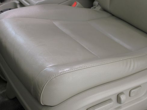 Used 2016 Honda Odyssey EX-L image 35