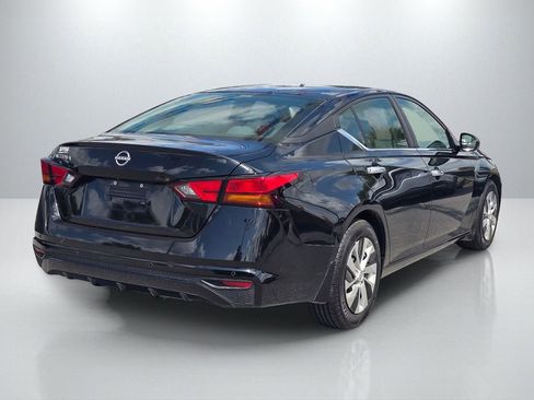 Used 2023 Nissan Altima 2.5 S FWD image 5