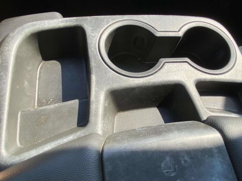 Used 2020 Chevrolet Silverado 1500 LT RWD image 39