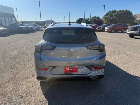 Used 2026 Buick Encore GX Avenir w/ Avenir Technology Package AWD/4WD image 6