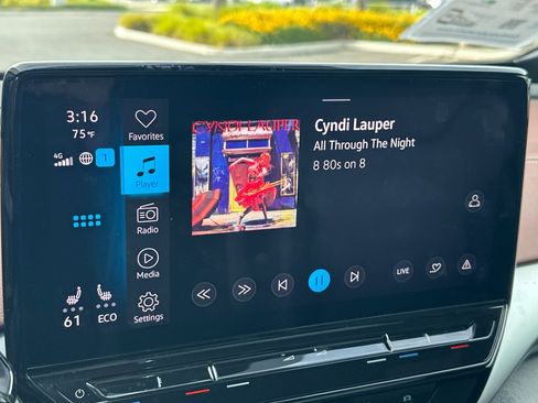 Used 2022 Volkswagen ID.4 Pro S image 18