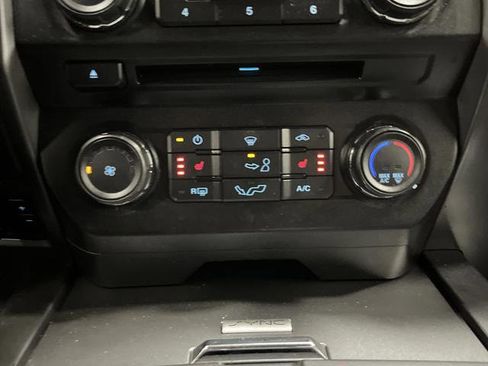 Used 2018 Ford F150 XLT w/ Equipment Group 302A Luxury AWD/4WD image 20