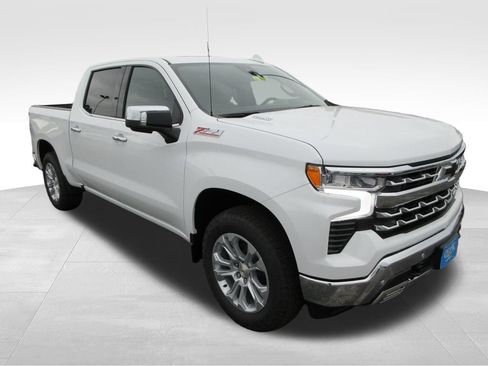 New 2026 Chevrolet Silverado 1500 LTZ w/ LTZ Premium Package AWD/4WD image 8