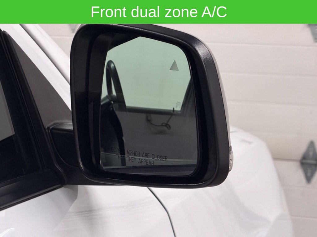 Used 2025 Dodge Durango GT AWD/4WD image 14
