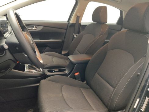Used 2018 Kia Sorento FWD V6 image 17