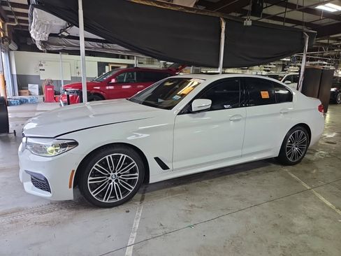 Used 2019 BMW 540i xDrive w/ M Sport Package AWD/4WD image 1