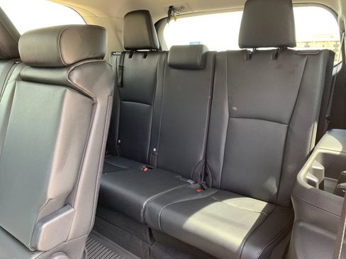 Used 2025 Toyota Grand Highlander AWD Hybrid image 18