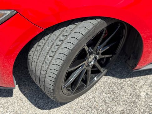 Used 2016 Ford Mustang GT Premium RWD image 34