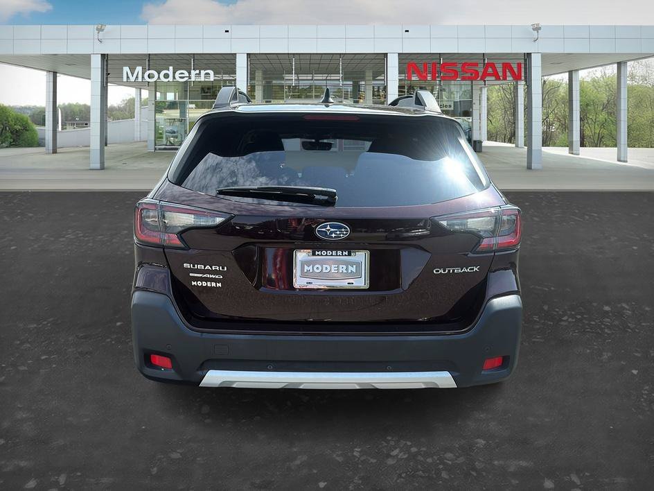 Used 2024 Subaru Outback Limited AWD/4WD image 4