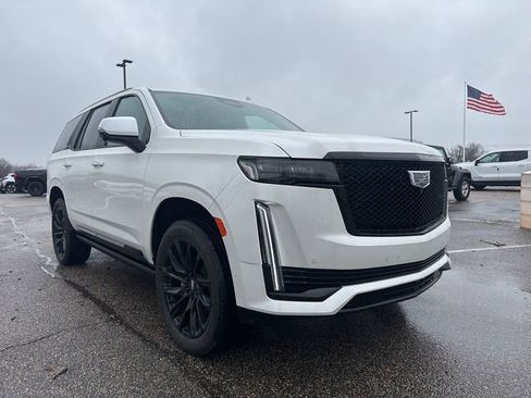 Used 2023 Cadillac Escalade Sport Platinum w/ LPO, ONYX Package image 1