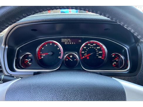 Used 2016 GMC Acadia SLT AWD/4WD image 22