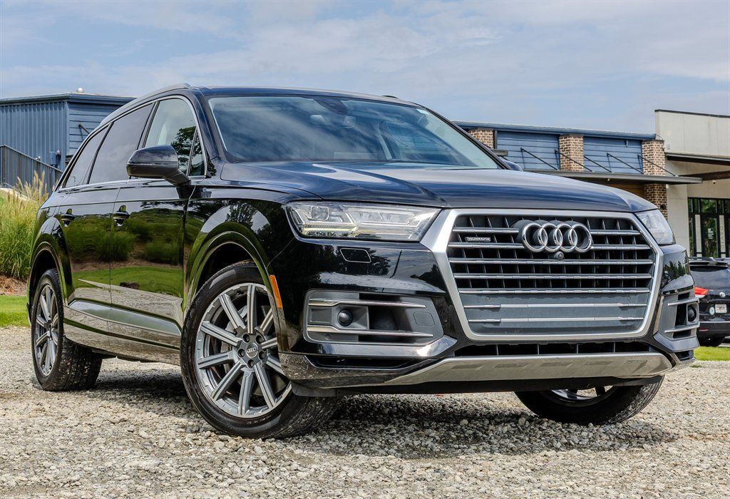 Used 2018 Audi Q7 3.0T Prestige w/ Prestige Package AWD/4WD image 7