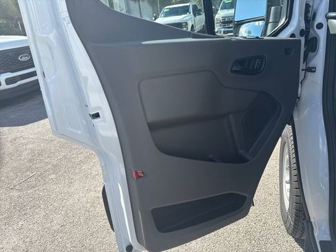 New 2025 Ford Transit 150 Low Roof image 18