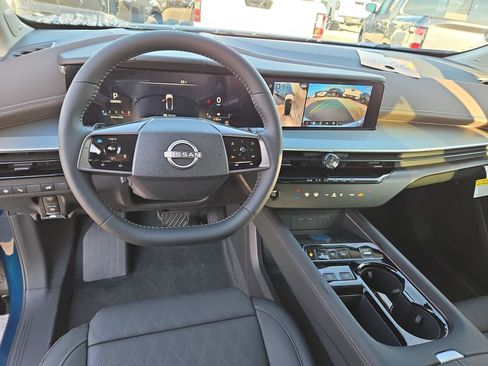 New 2026 Nissan Murano Platinum w/ Cargo Package AWD/4WD image 35