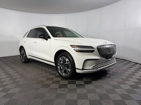 Used 2026 Genesis Electrified GV70 AWD/4WD image 4