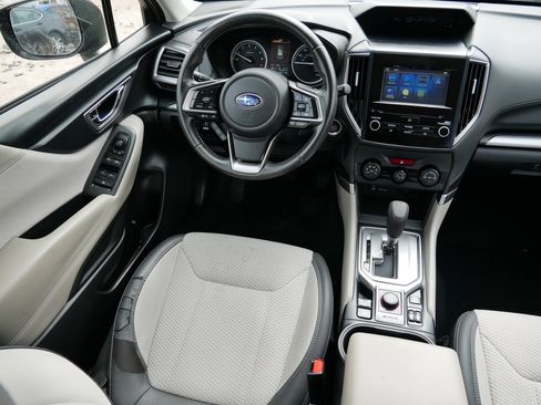 Used 2021 Subaru Forester Premium image 9