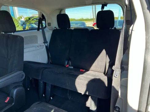 Used 2011 Dodge Grand Caravan Express w/ PWR Window Group image 12