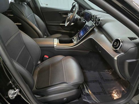 Used 2023 Mercedes-Benz C 300 Sedan image 11