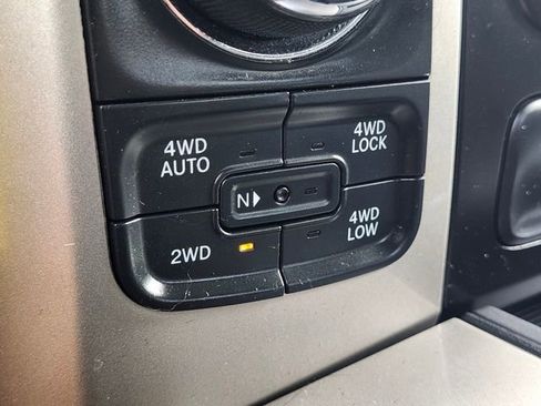 Used 2017 RAM 1500 Big Horn AWD/4WD image 24