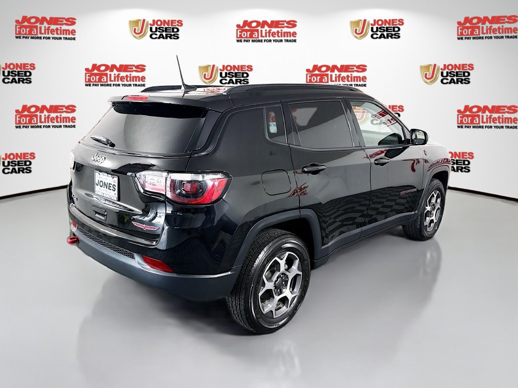 Used 2022 Jeep Compass Trailhawk w/ Trailhawk Convenience Group AWD/4WD image 15