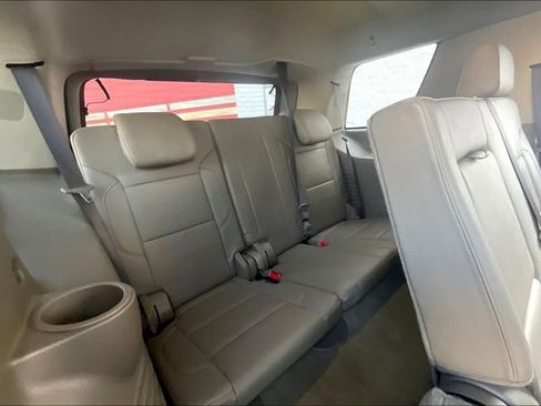 Used 2018 Chevrolet Tahoe LT image 28