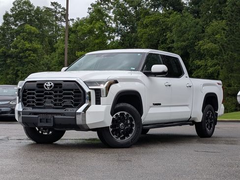 Used 2023 Toyota Tundra SR5 w/ TRD Off-Road Premium Package AWD/4WD image 4