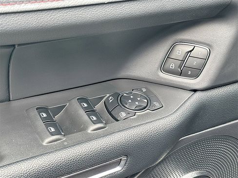 Used 2024 Ford Expedition Max Limited image 18