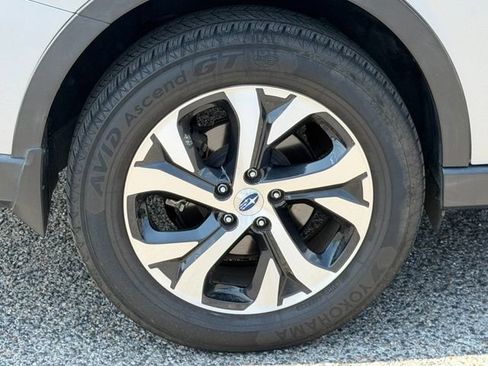 Used 2020 Subaru Outback Limited XT w/ Popular Package #2 AWD/4WD image 10