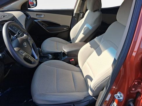 Used 2017 Hyundai Santa Fe Sport FWD image 12