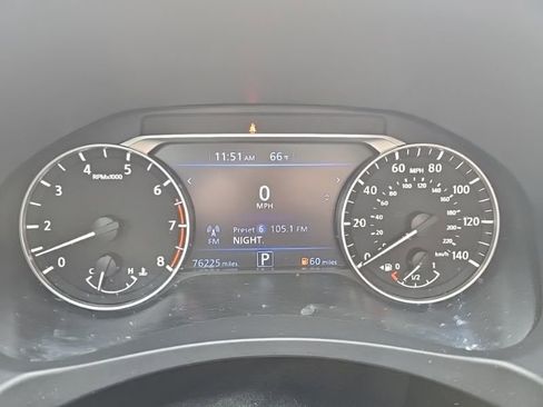 Used 2022 Nissan Altima 2.5 SV w/ SV Premium Package image 14