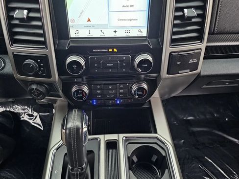 Used 2018 Ford F150 Lariat w/ Equipment Group 502A Luxury image 25