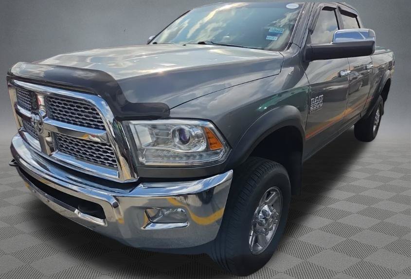 Used 2013 RAM 2500 Laramie w/ Convenience Group AWD/4WD image 2