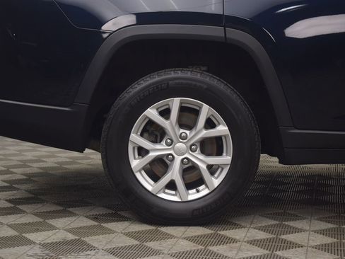 Used 2023 Jeep Grand Cherokee L Limited w/ Luxury Tech Group II image 27