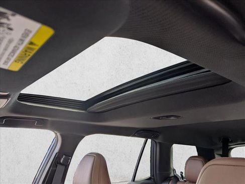 New 2026 Subaru Outback Touring XT AWD/4WD image 17