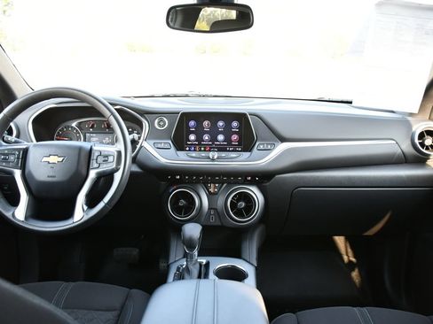 Used 2022 Chevrolet Blazer LT FWD image 22