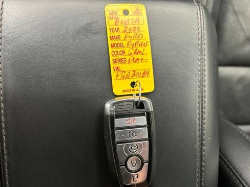 Used 2023 Ford Explorer Platinum w/ Technology Package AWD/4WD image 20