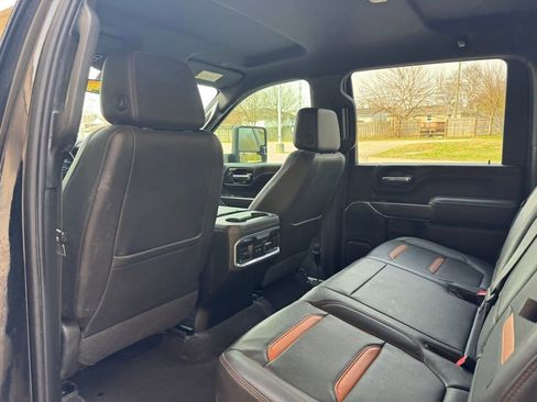 Used 2022 GMC Sierra 2500 AT4 image 21