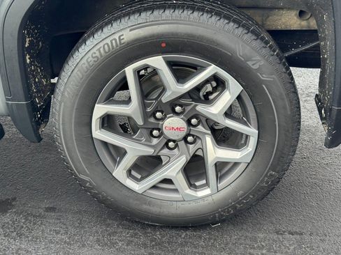 Used 2024 GMC Sierra 1500 SLT w/ SLT Premium Plus Package image 10