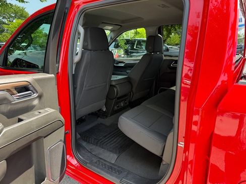 Used 2025 Chevrolet Silverado 1500 LT AWD/4WD image 11