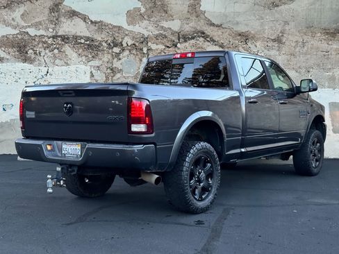 Used 2016 RAM 2500 Laramie w/ Sport Appearance Group AWD/4WD image 4