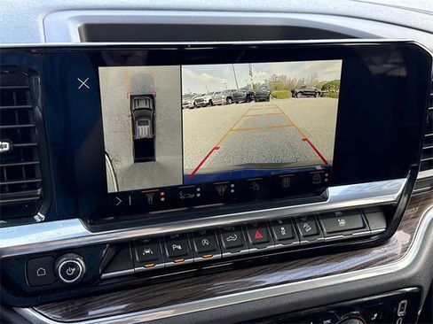 Certified 2025 Chevrolet Silverado 1500 LT Trail Boss w/ Convenience Package II image 19