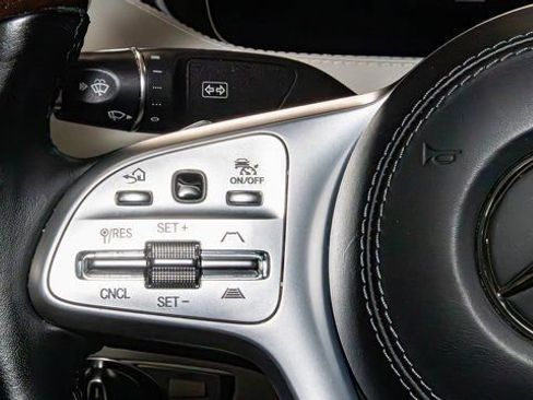 Used 2018 Mercedes-Benz S 560 4MATIC Coupe image 8