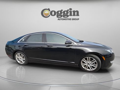 Used 2016 Lincoln MKZ w/ Equipment Group 300A Reserve image 19